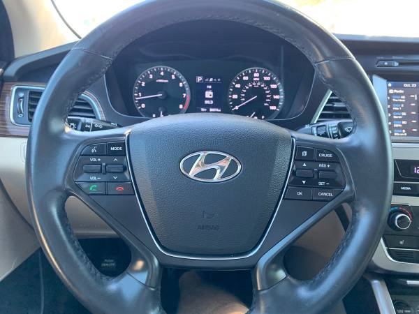 2017 Hyundai Sonata Limited Fully Loaded for sale in Glendale, AZ – photo 12