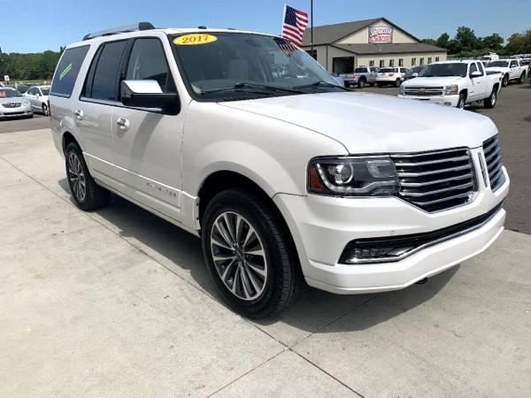 2017 Lincoln Navigator 4x4 Select - cars & trucks - by dealer -... for sale in Chesaning, MI – photo 3