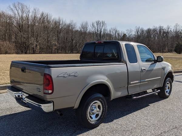 2001 Ford F-150 smooth without any leaks for sale in Baltimore, MD – photo 3