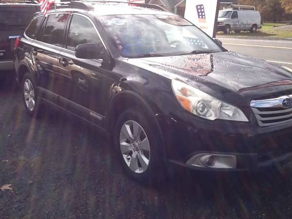 2011 Subaru Outback - cars & trucks - by dealer - vehicle automotive... for sale in Englishtown, NJ – photo 3