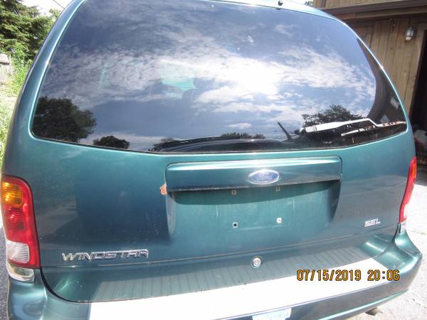 01' Ford Windstar**** RUNS GREAT! for sale in Cranston, RI – photo 2