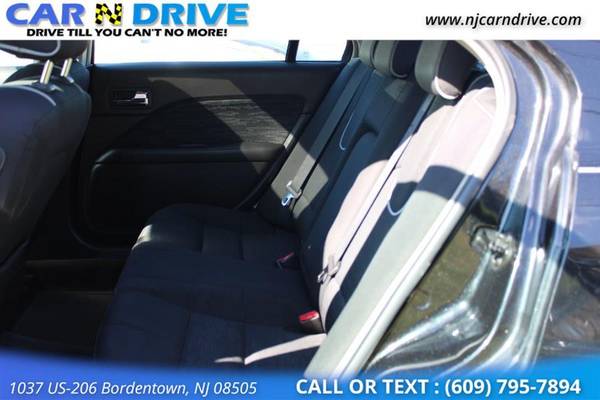 2010 Ford Fusion SE - cars & trucks - by dealer - vehicle automotive... for sale in Bordentown, PA – photo 10