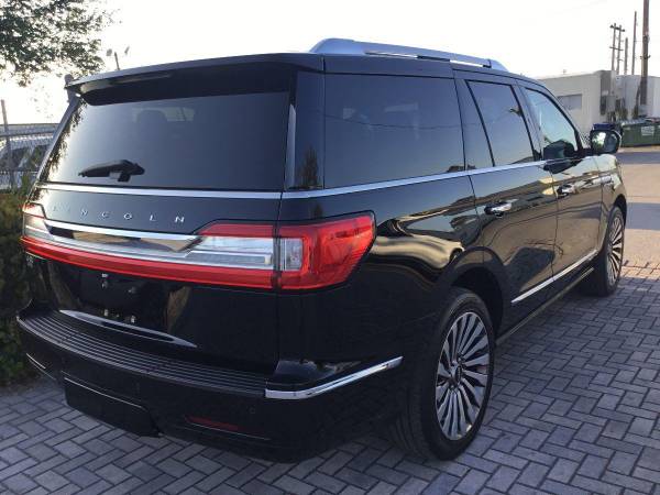 2018 Lincoln Navigator Reserve - Lowest Miles/Cleanest Cars In FL for sale in Fort Myers, FL – photo 5