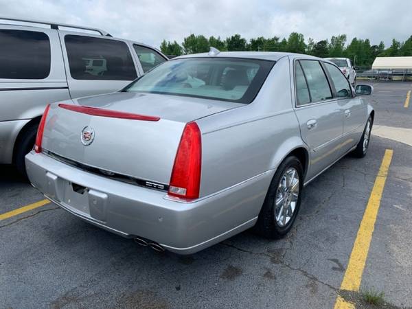 2011 CADILLAC DTS PREMIUM COLLECTION - - by dealer for sale in Memphis, MS – photo 8