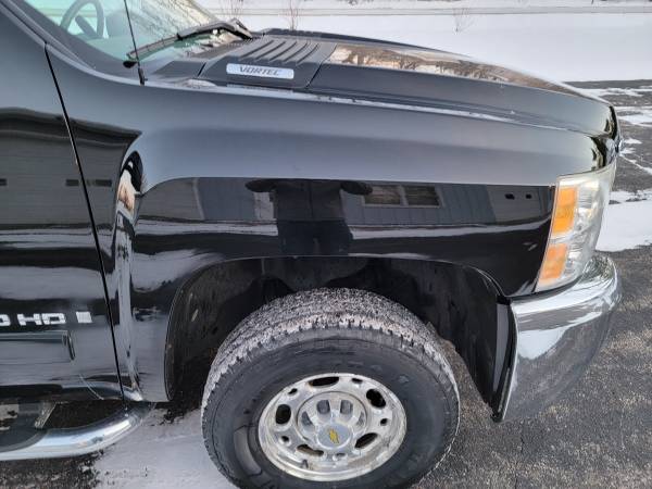 2007 Chevy Silverado 2500HD Ext LTZ Z71 4x4 loaded 8ft LB NO RUST for sale in Mchenry, WI – photo 14