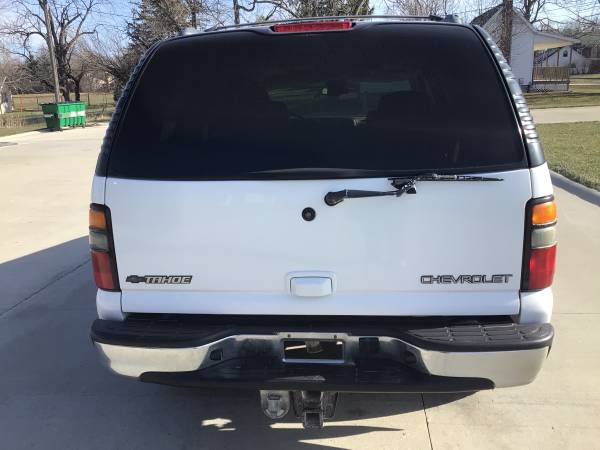 White Chevy Tahoe 1500 4X4 - cars & trucks - by dealer - vehicle... for sale in Dallas Center, IA – photo 14