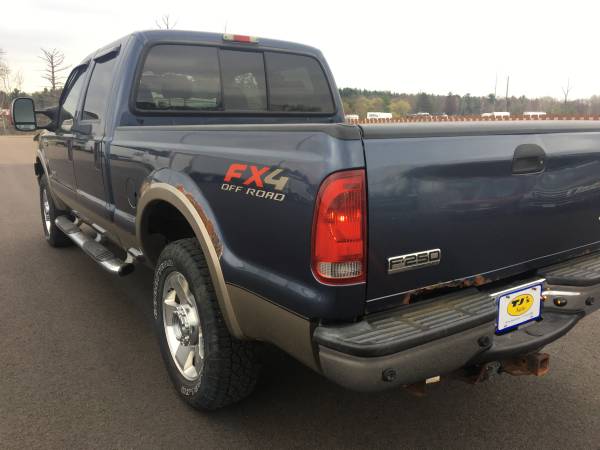 2006 Ford F-250 Lariat V8 PowerStroke - - by dealer for sale in Wisconsin Rapids, WI – photo 6