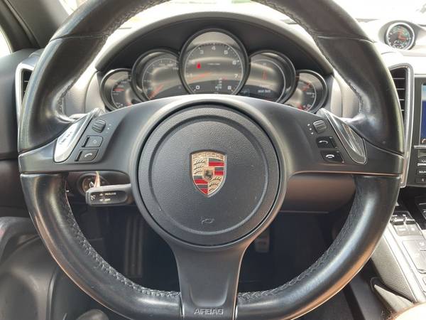 2014 Porsche Cayenne Platinum Edition FL VEHICLE WELL SERVICED for sale in Sarasota, FL – photo 13