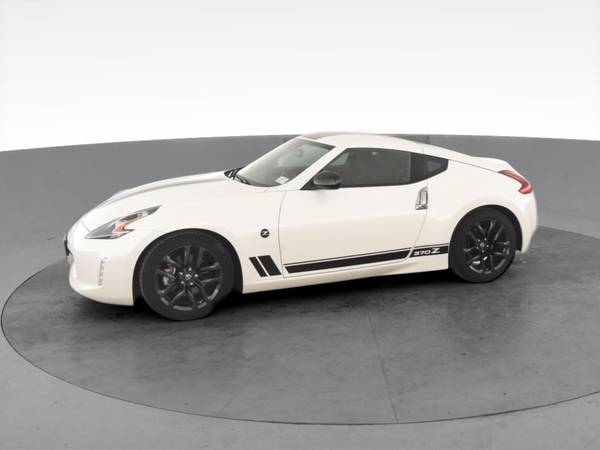2019 Nissan 370Z Coupe 2D coupe White - FINANCE ONLINE - cars &... for sale in Arlington, TX – photo 4