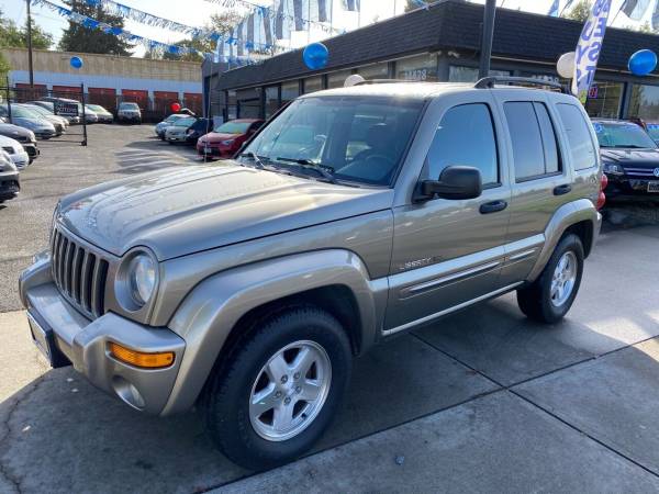 2003 Jeep Liberty 4x4 4WD 4dr SUV - cars & trucks - by dealer -... for sale in Milwaukie, OR – photo 2