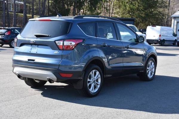 2018 FORD ESCAPE SE AWD 4dr SUV! 10K Like NEW Miles! U10908T - cars for sale in RAVENA, NY – photo 3
