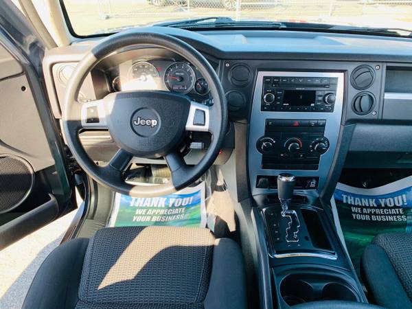 2008 Jeep Commander Sport 4X4 3rd Row Seating V-6 for sale in Garden City, ID – photo 8