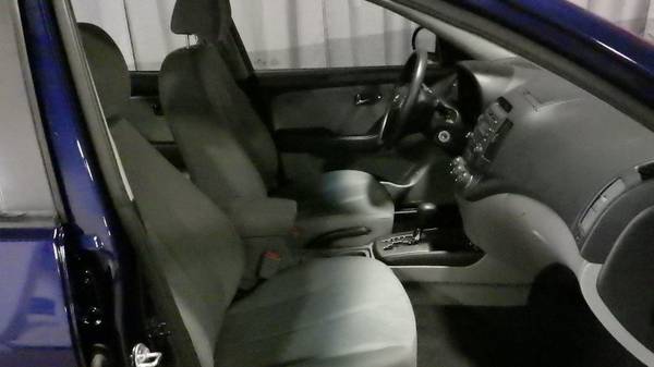 2010 *Hyundai* *Elantra* *4dr Sedan Automatic GLS* R for sale in milwaukee, WI – photo 7