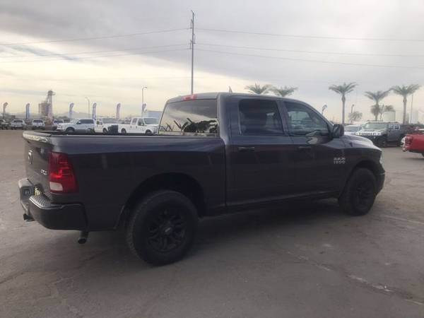 2016 Ram 1500 Crew Cab - Financing Available! - cars & trucks - by... for sale in Glendale, AZ – photo 22