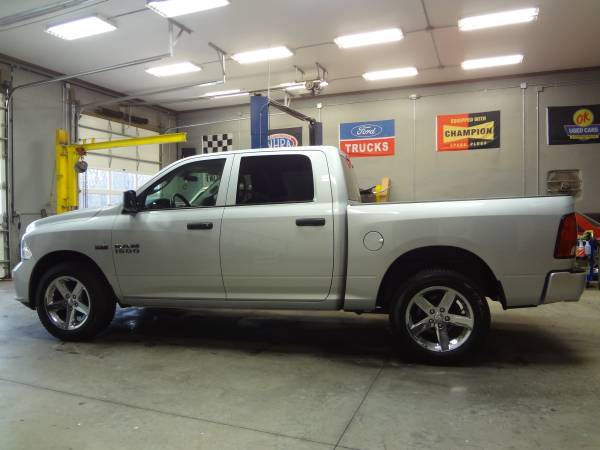 2015 Dodge Ram 1500 Crew Cab 4X4 - Must See! - - by for sale in Brockport, NY – photo 4