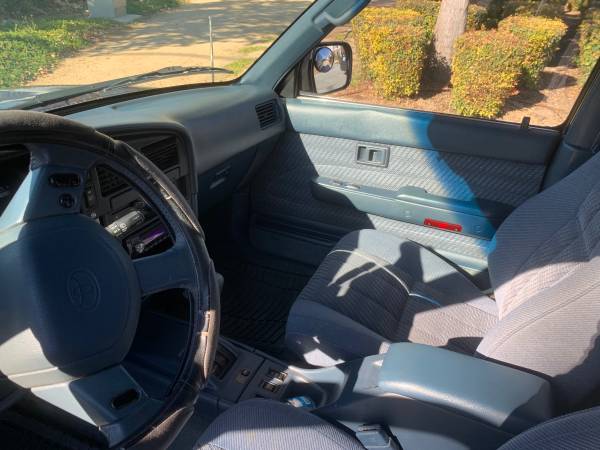 Toyota 4Runner SR5 runs great original owner good on gas - cars &... for sale in Riverside, CA – photo 7