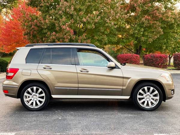 2010 MERCEDES-BENZ GLK GLK 350 4MATIC - - by dealer for sale in Kansas City, MO – photo 4