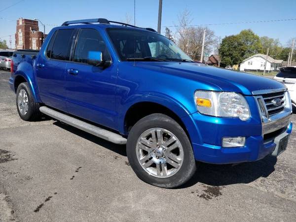 2010 Ford Explorer Sport Trac Pickup Truck 4wd V8 Loaded Rust free for sale in Muncie, IN – photo 2
