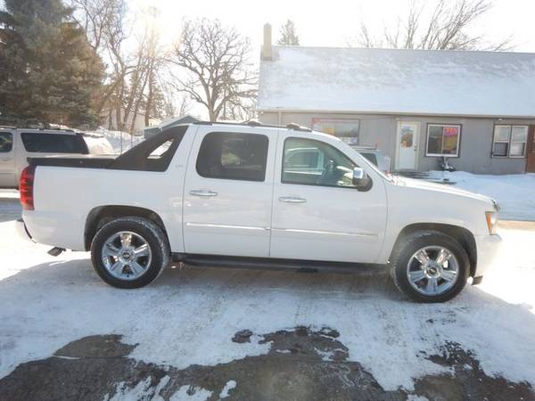 2009 Chevrolet Avalanche LTZ - Must Sell! Special Deal! - cars & for sale in Oakdale, MN – photo 3