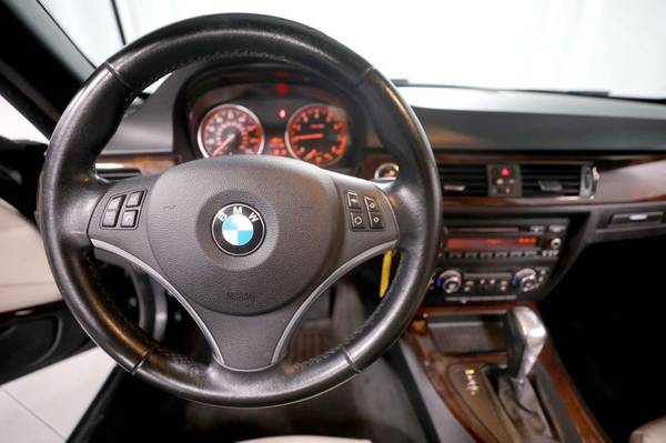 2011 *BMW* *328i* *-* Premium pkg - Xenon - Satellite radio for sale in Burbank, CA – photo 24