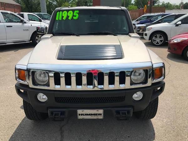 2007 HUMMER H3 Luxury 4dr SUV 4WD for sale in Louisville, KY – photo 12