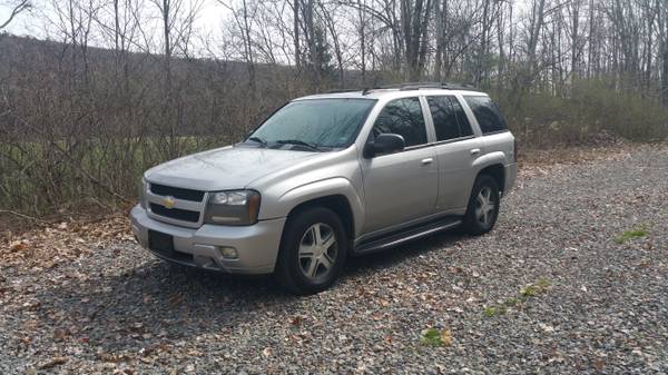 2006 Chevrolet Trailblazer - - by dealer - vehicle for sale in Ithaca, NY – photo 4