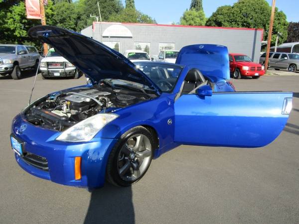 2007 Nissan 350Z 2dr Roadster Manual *BRIGHT BLUE* 70K CLEANEST... for sale in Milwaukie, OR – photo 18