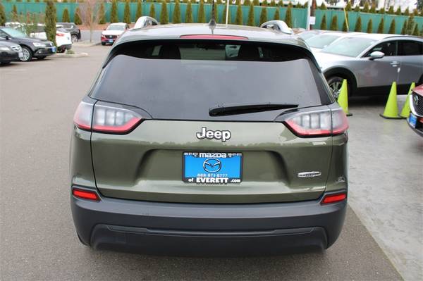 2019 Jeep Cherokee Latitude SUV - - by dealer for sale in Everett, WA – photo 5