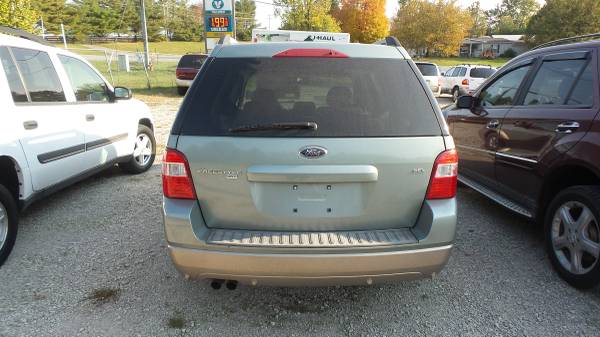 2007 Ford Freestyle SEL AWD - cars & trucks - by dealer - vehicle... for sale in NICHOLASVILLE, KY – photo 3