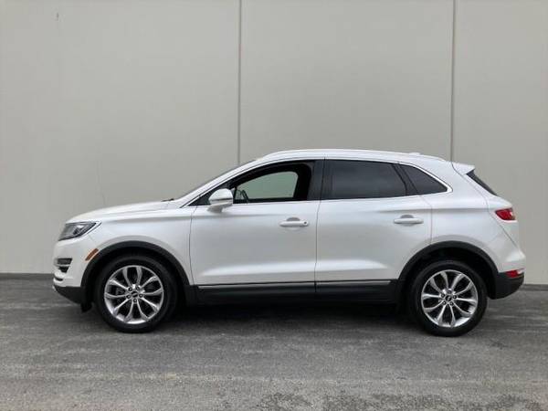 2018 LINCOLN MKC Select FWD - - by dealer - vehicle for sale in Calumet City, IL – photo 12