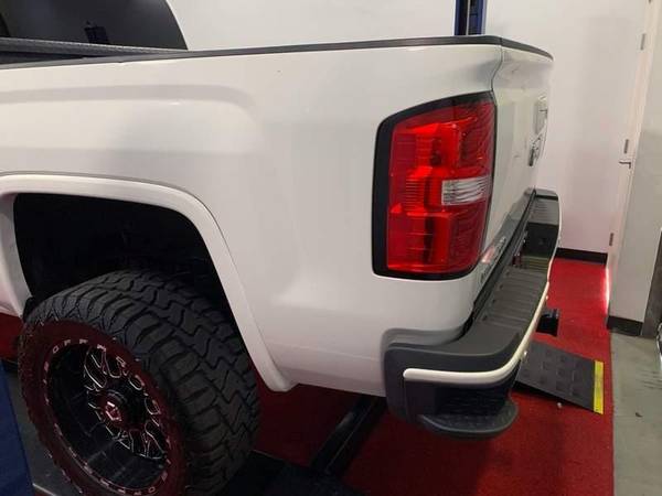 2018 GMC Sierra 2500HD SLT - Open 9 - 6, No Contact Delivery Avail for sale in Fontana, CA – photo 9