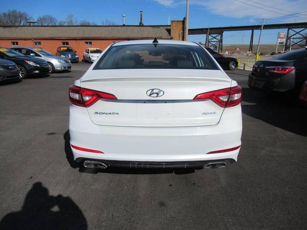 2016 Hyundai Sonota Sport - - by dealer - vehicle for sale in St.Charles, MO – photo 6