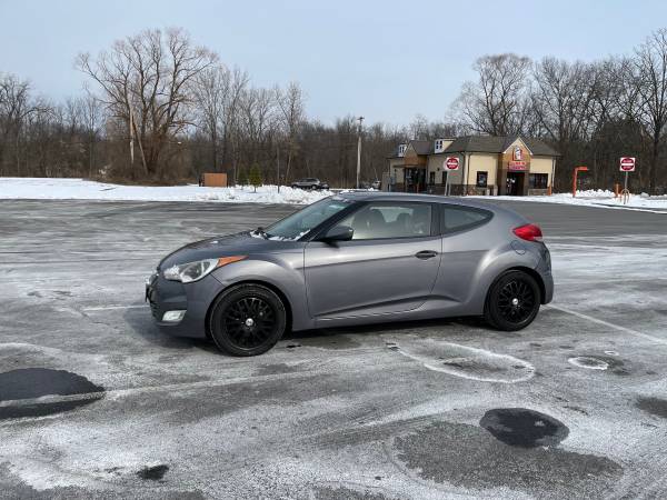 2012 Hyundai Veloster 6 Speed Manual for sale in Wappingers Falls, NY – photo 3