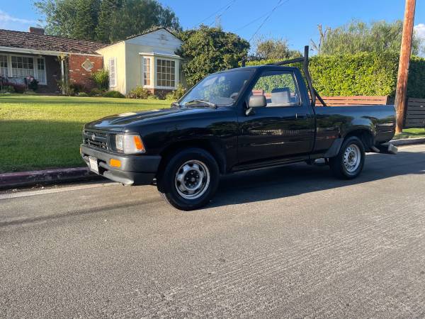 Toyota Tacoma for sale in Valley Village, CA – photo 3