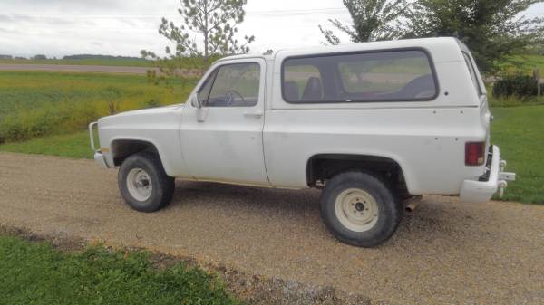 1985 Chevy Blazer (M1009) - $5000 (Le Center) for sale in Cleveland, MN – photo 6