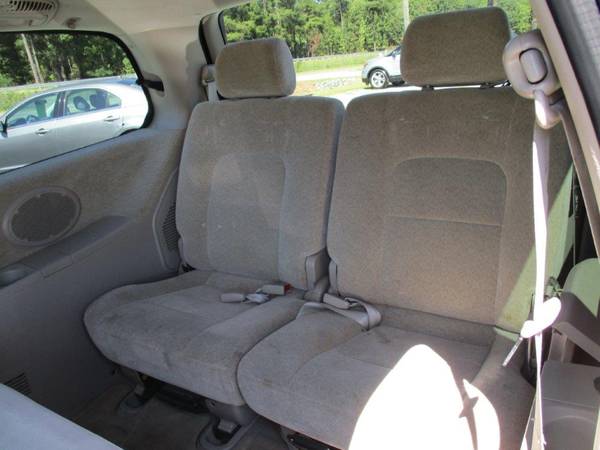 2004 Kia Sedona LX Minivan, Green, 3.5L V6, Cloth, Loaded, Seats7,112K for sale in Sanford, NC 27330, NC – photo 12