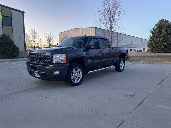 2011 Chevy 2500HD Duramax - cars & trucks - by owner - vehicle... for sale in Erie, CO – photo 2