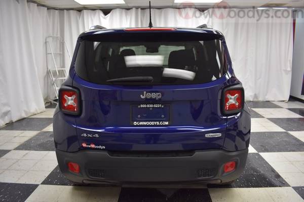 2017 Jeep Renegade Latitude - - by dealer - vehicle for sale in Chillicothe, MO – photo 5