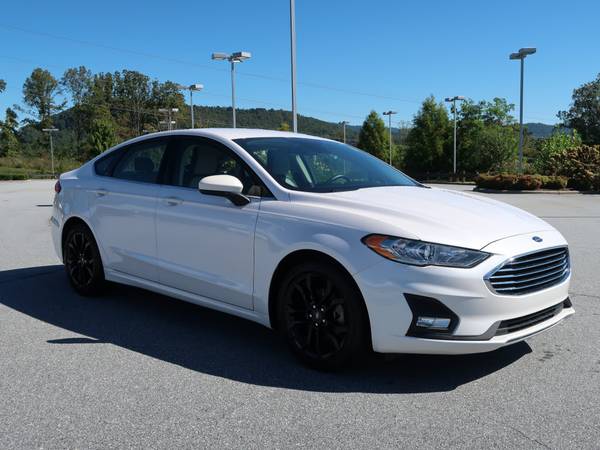 2019 Ford Fusion SE - cars & trucks - by dealer - vehicle automotive... for sale in Arden, NC – photo 4