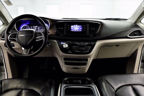 BLUETOOTH - CAMERA White 2017 Chrysler Pacifica Touring L Mini Van for sale in Clinton, AR – photo 5