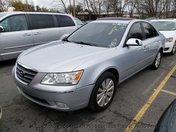 2010 *Hyundai* *Sonata* Silver - cars & trucks - by dealer - vehicle... for sale in Woodbridge, District Of Columbia