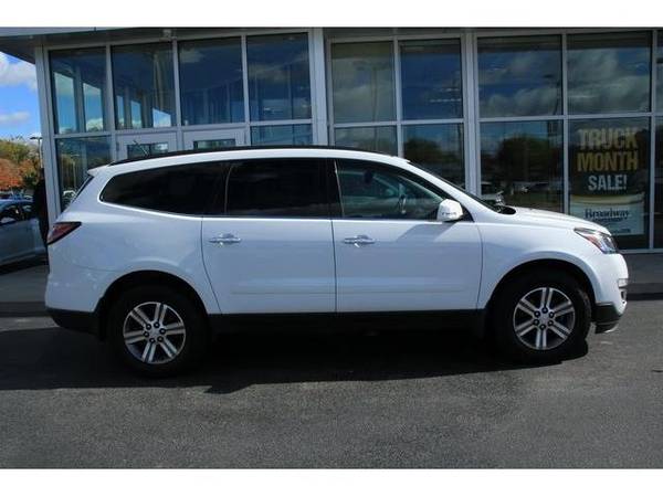 2016 Chevrolet Traverse SUV 2LT - Chevrolet Summit White for sale in Green Bay, WI – photo 3