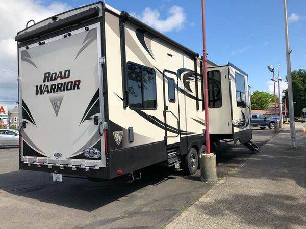 2018 Heartlad Road Warrior Luxurious DRIVE TODAY! for sale in Centralia, WA – photo 6