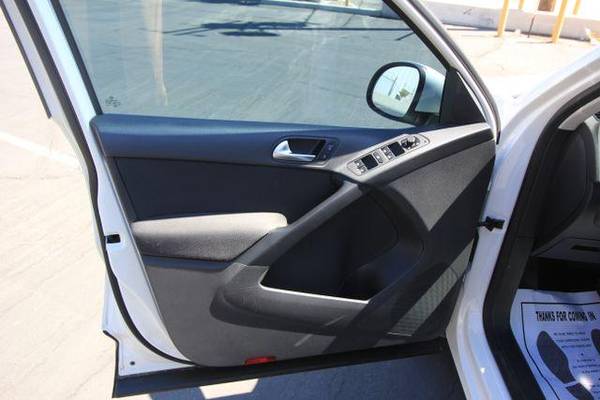 2013 Volkswagen Tiguan 2.0T S Sport Utility 4D *Warranties and... for sale in Las Vegas, NV – photo 9