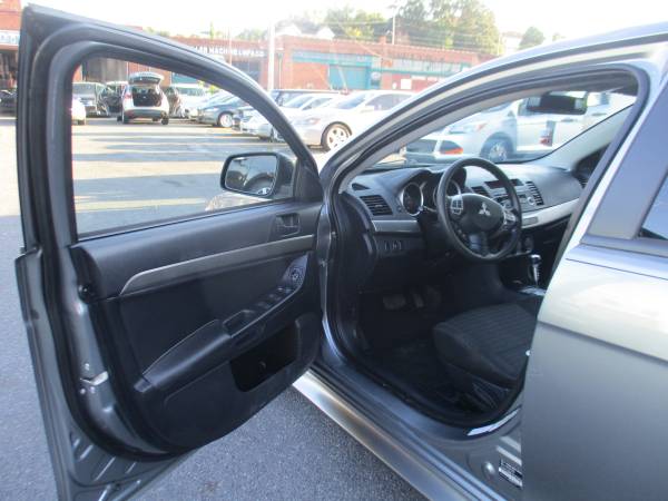 2013 Mitsubishi lancer ES **Very Clean/Clean Title & Cold A/C** -... for sale in Roanoke, VA – photo 10