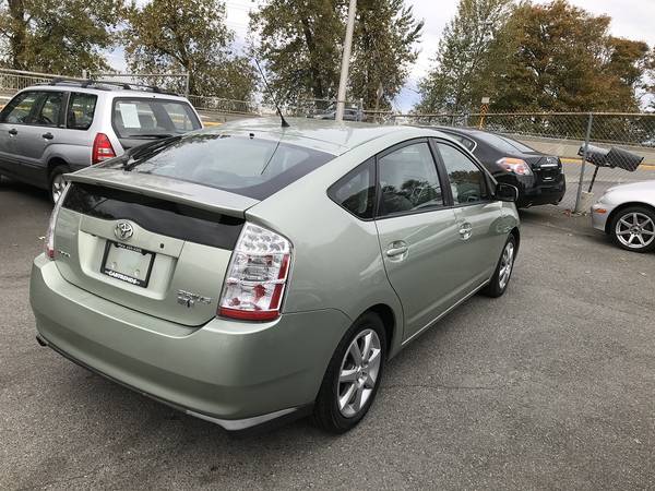 2009 Toyota Prius Touring *Well Kept*Back Up Camera* - cars & trucks... for sale in Renton, WA – photo 5