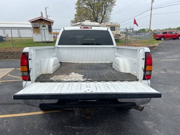 2005 GMC Sierra 2500HD Crew Cab Long Bed 4WD - - by for sale in Ozark, MO – photo 6