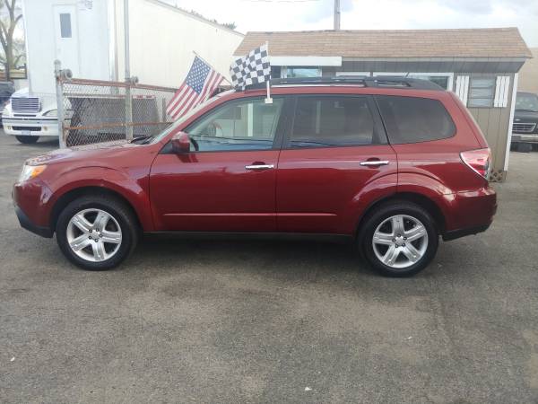 2009 Subaru Forester Limited 1 Owner 89k Leather Moonroof MINT! for sale in Bethpage, NY – photo 5