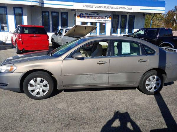 2007 Chevrolet Chevy Impala LT 4dr Sedan Your Job is Your Credit!! -... for sale in Youngstown, OH – photo 3