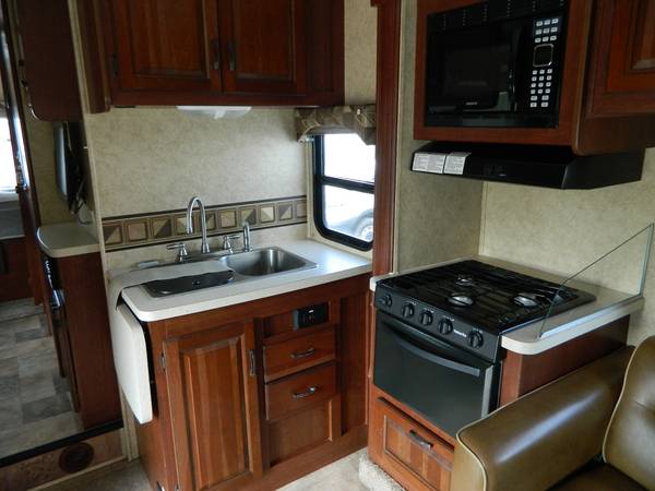2013 RIVER FOREST SUNSEEKER 3170DS #1950 - cars & trucks - by dealer... for sale in Mokena, IL – photo 15